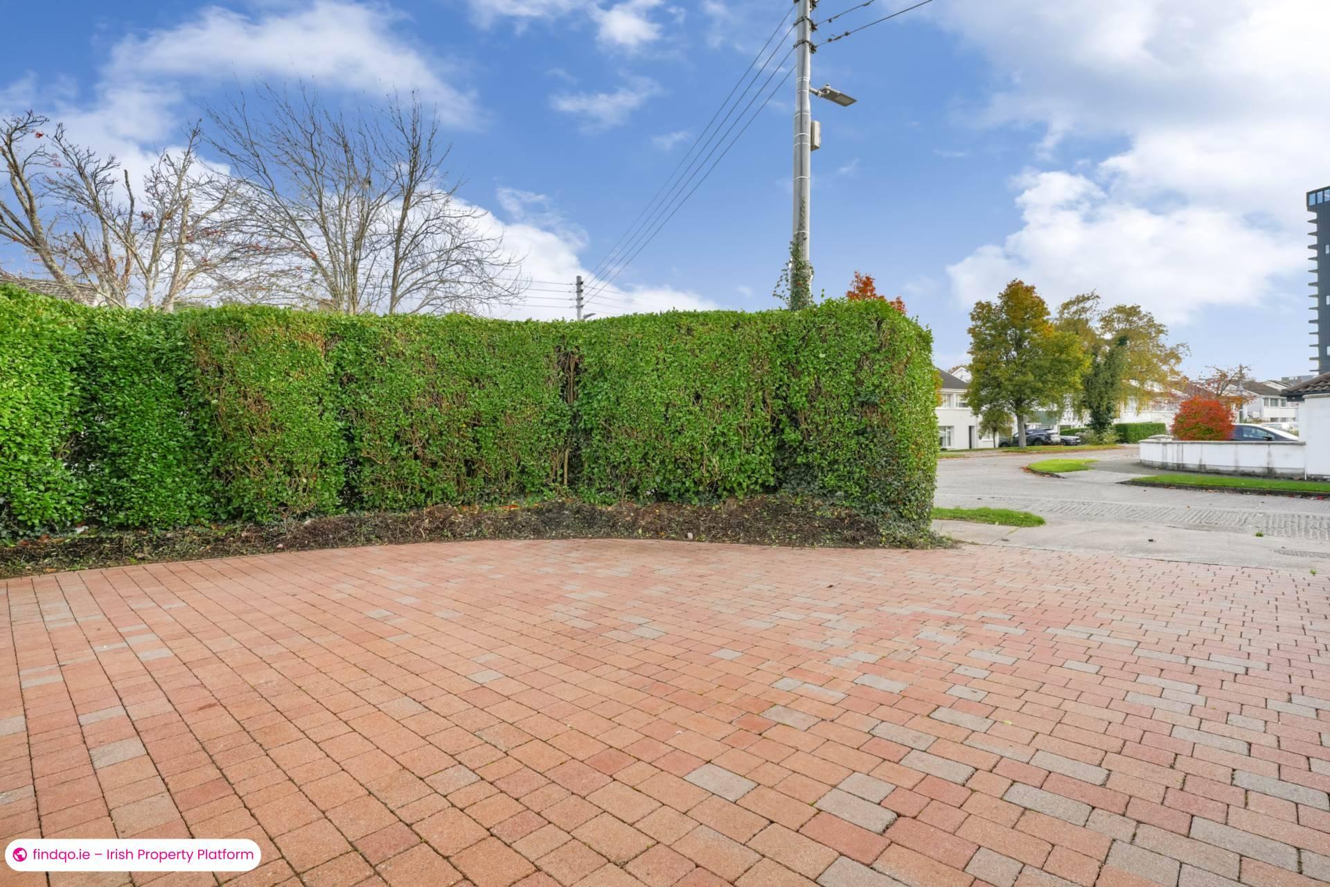 Detached house for Sale in Stillorgan, Dublin (County)