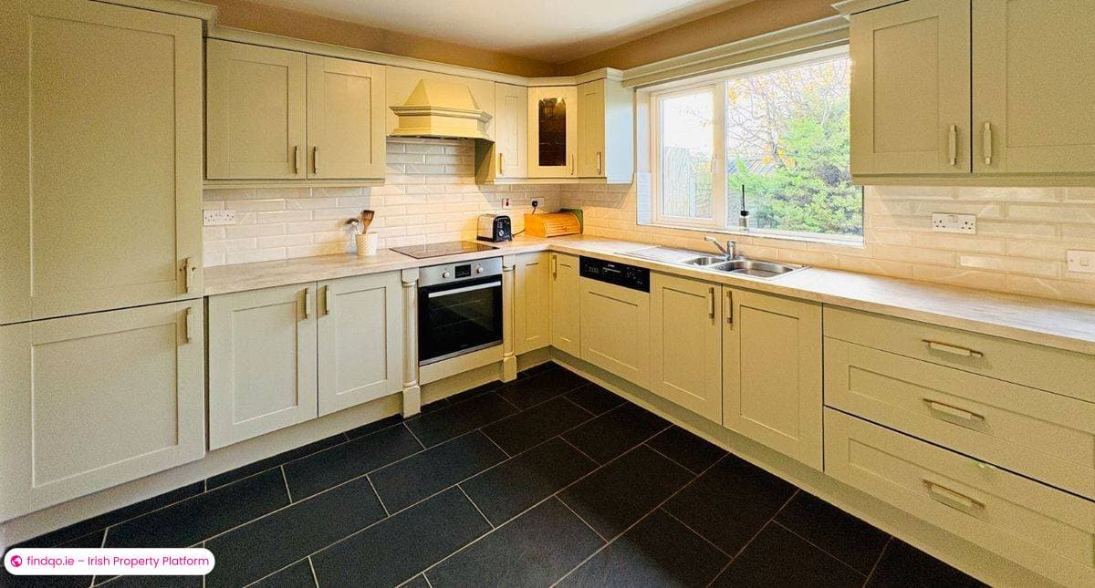 Semi-detached house for Sale in Tralee, Kerry