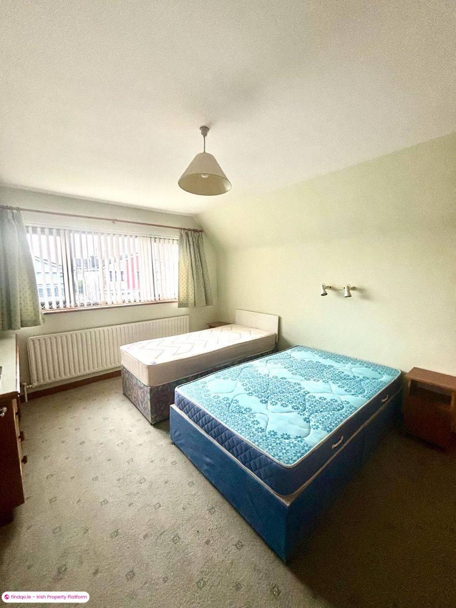 Detached house for Sale in Castlebar, Mayo