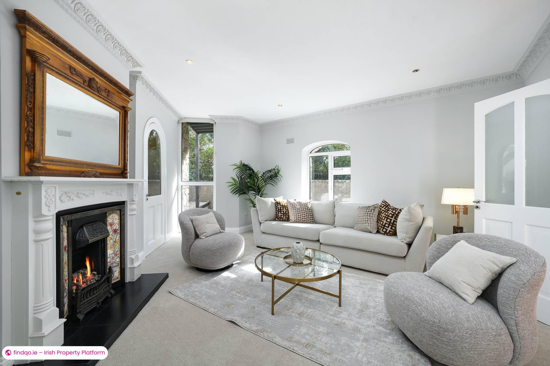 Detached house for Sale in Shankill, Antrim