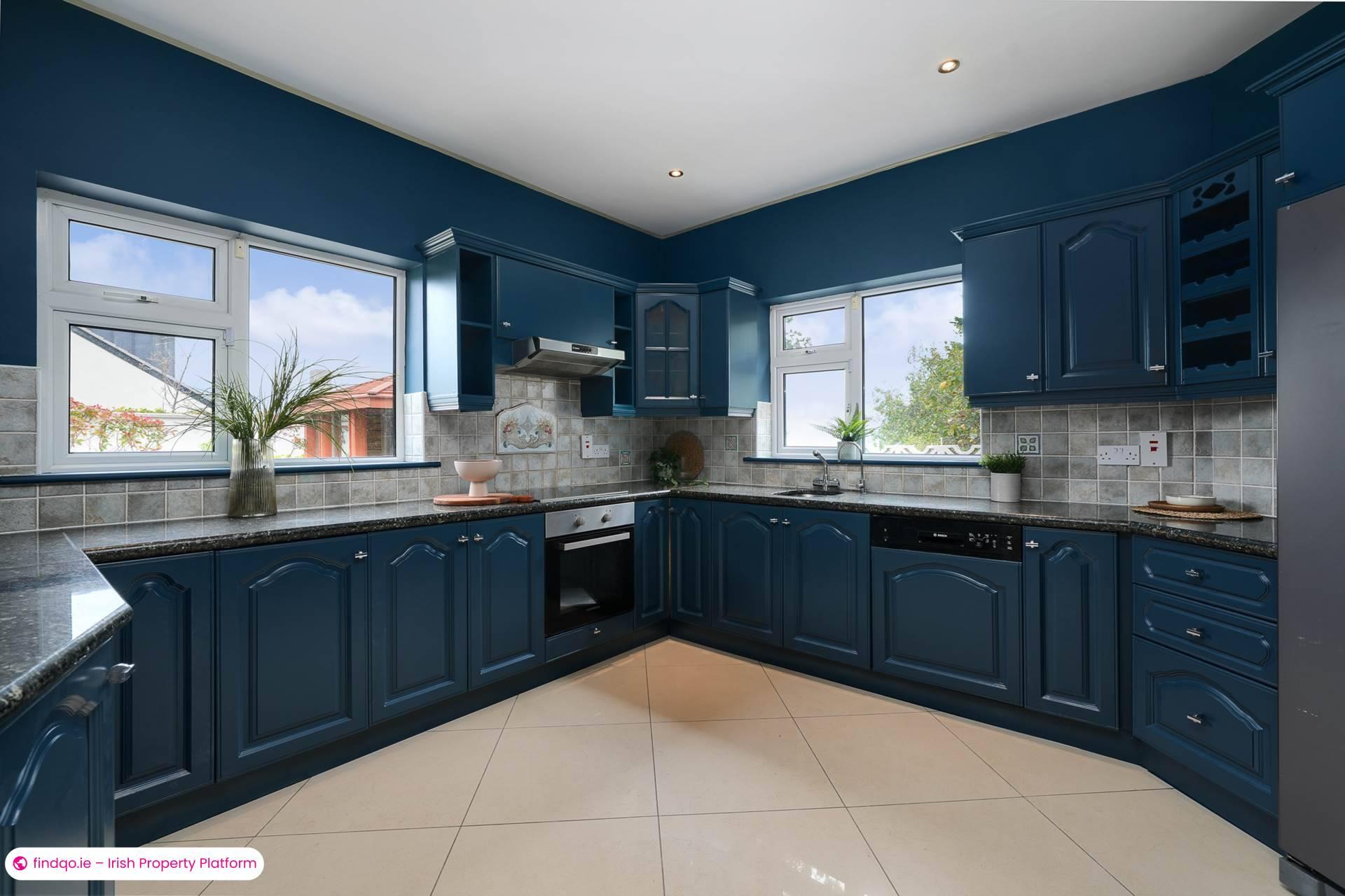 Detached house for Sale in Shankill, Antrim