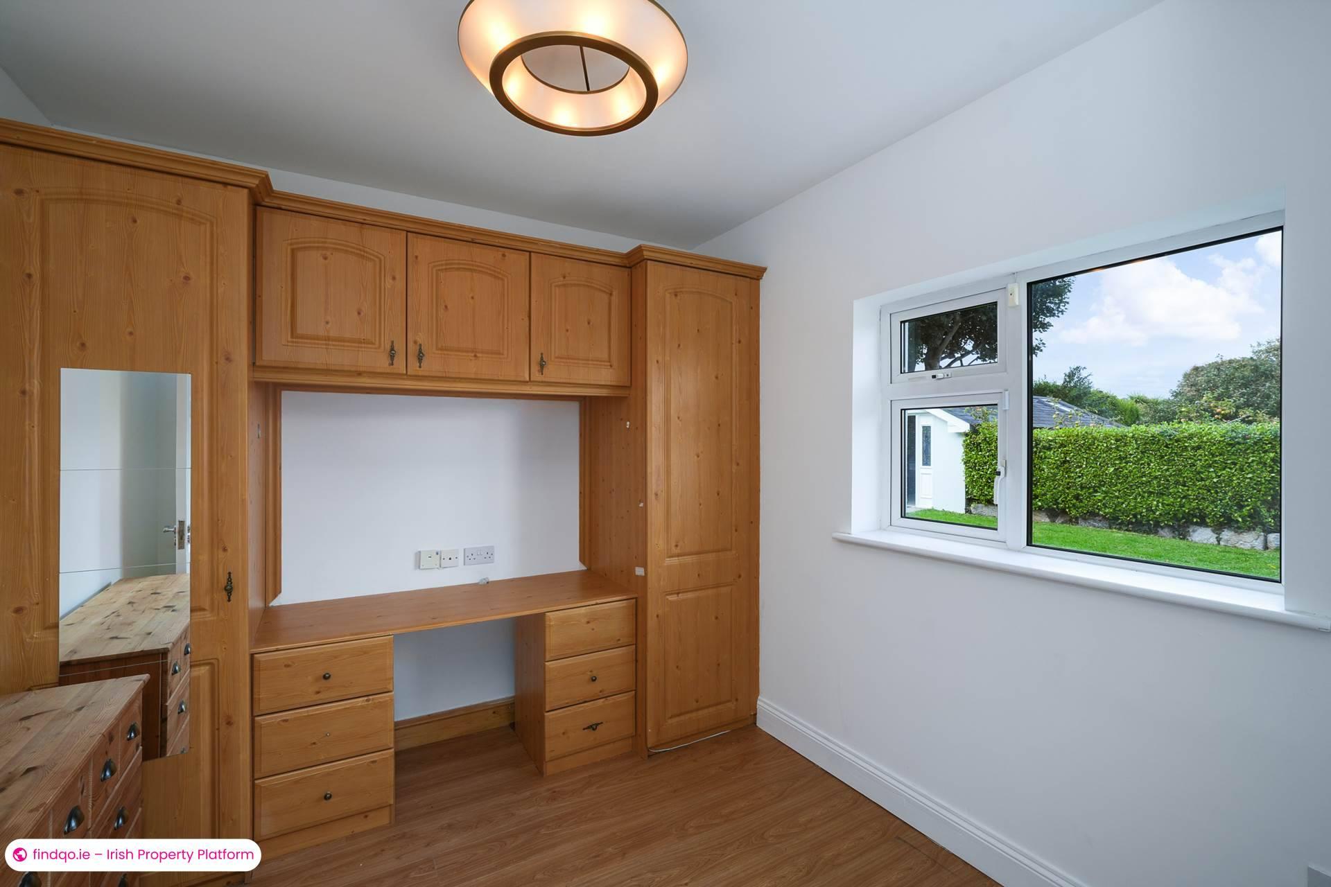 Detached house for Sale in Shankill, Antrim