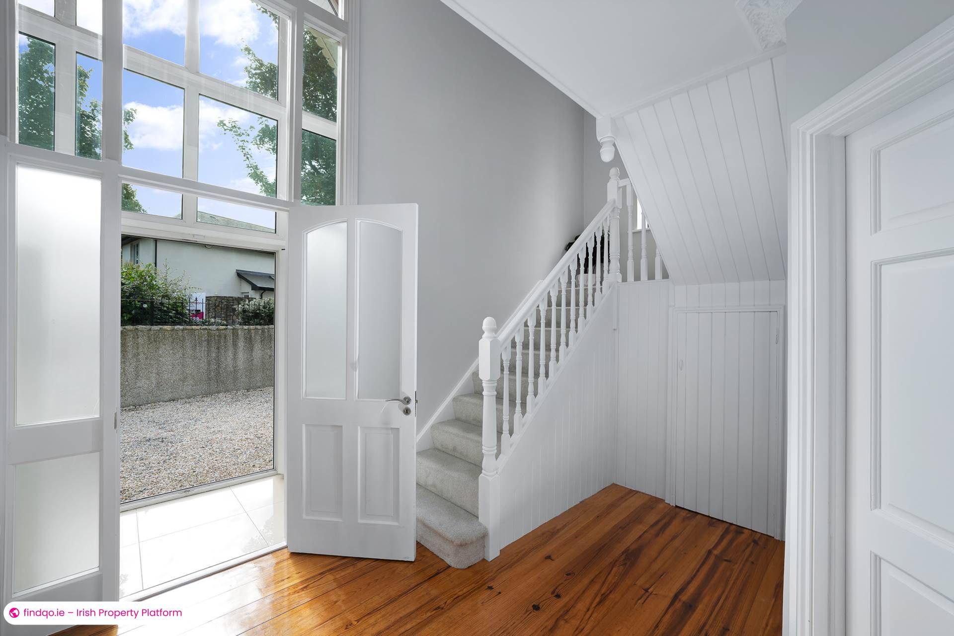 Detached house for Sale in Shankill, Antrim