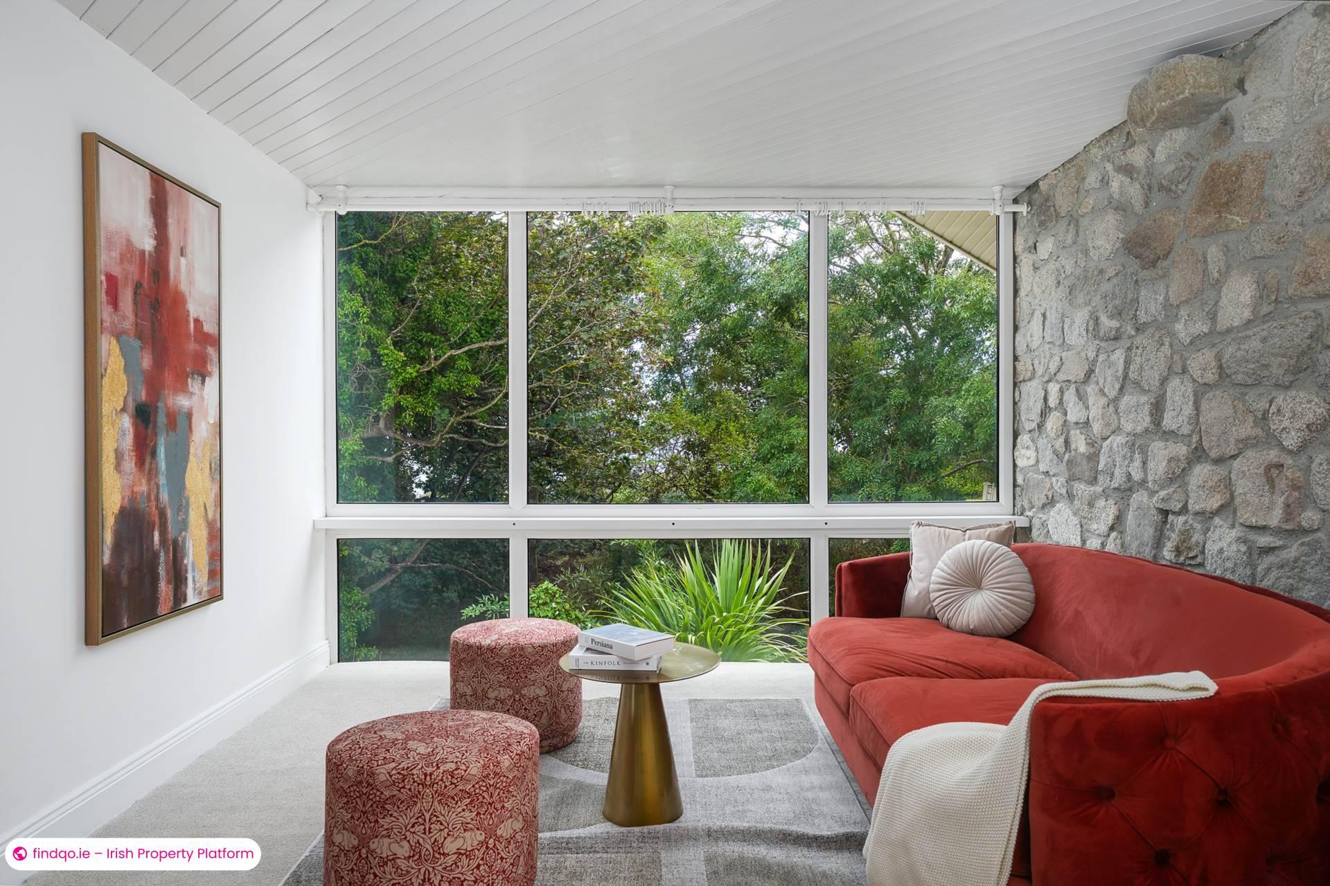 Detached house for Sale in Shankill, Antrim