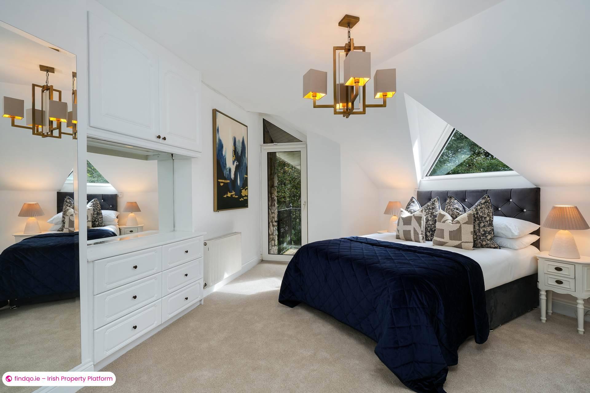 Detached house for Sale in Shankill, Antrim