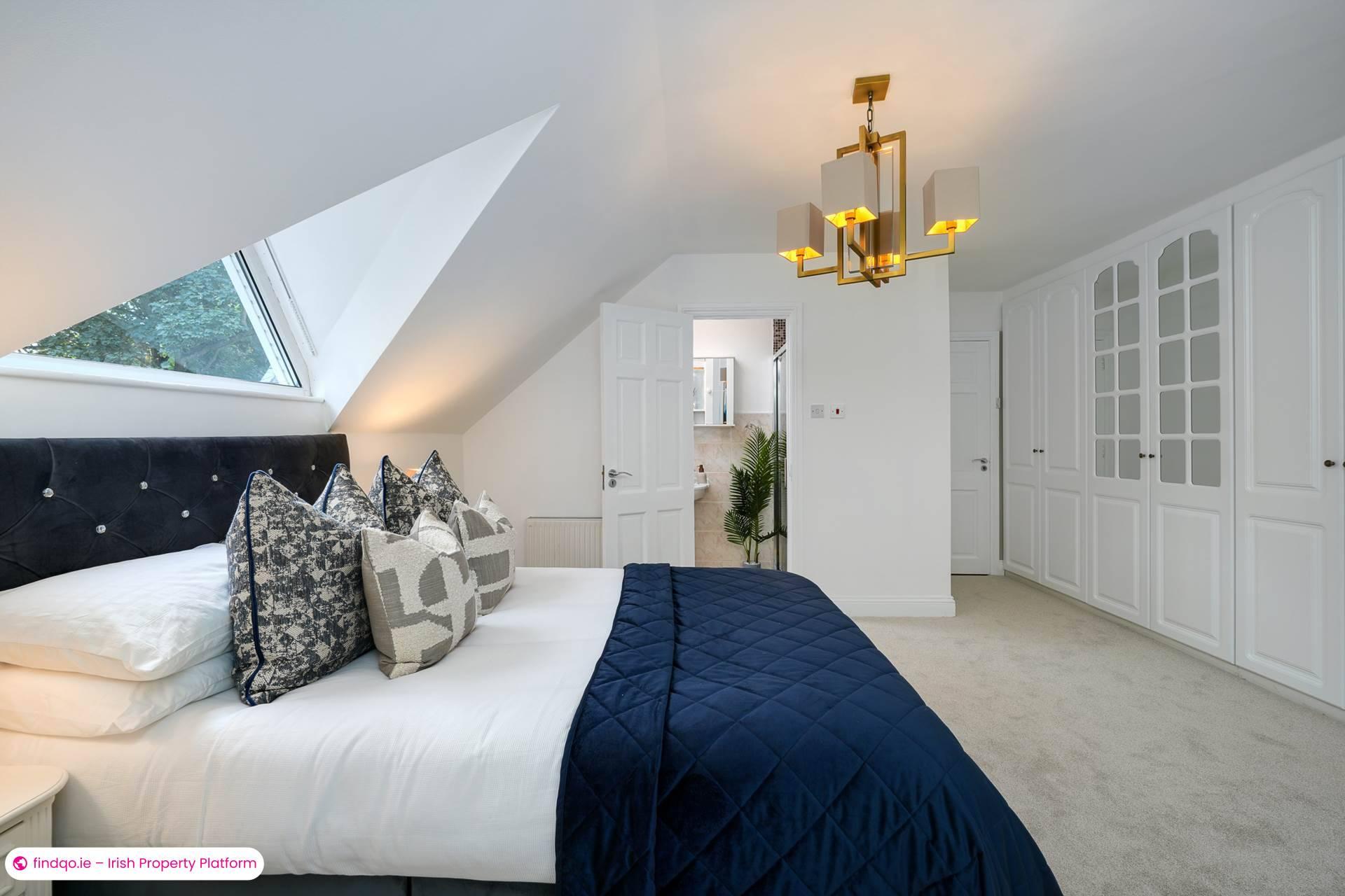 Detached house for Sale in Shankill, Antrim