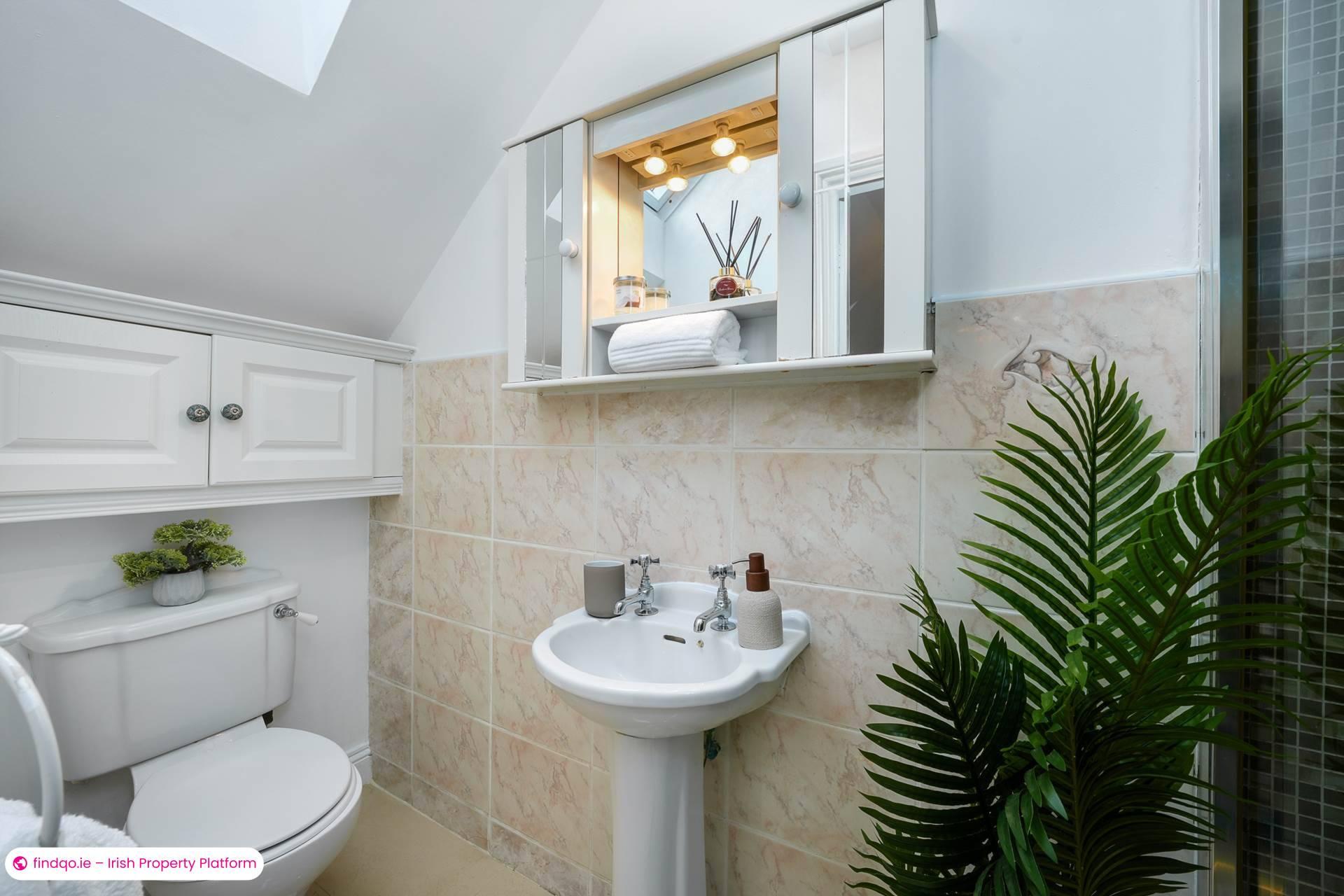 Detached house for Sale in Shankill, Antrim