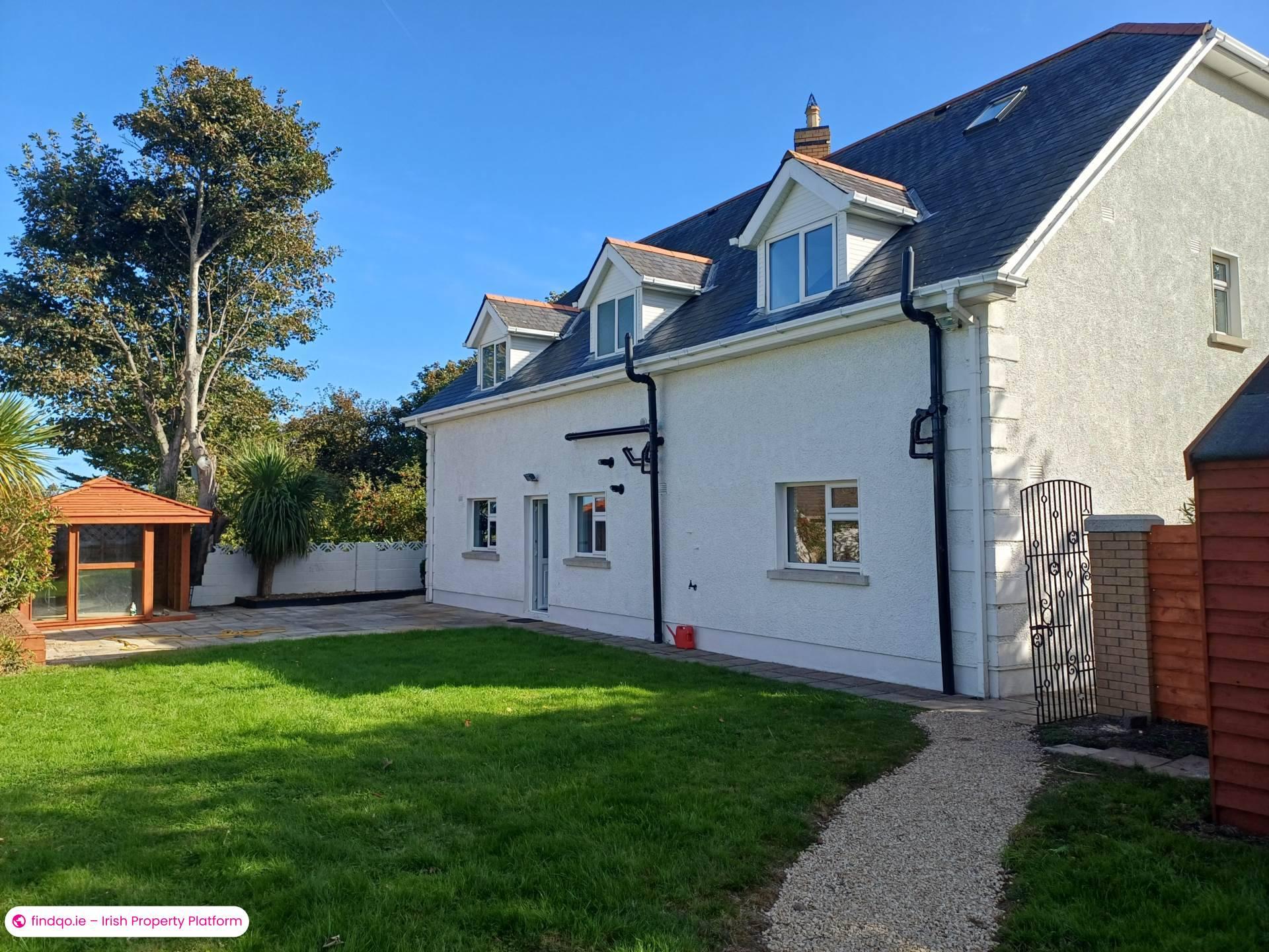 Detached house for Sale in Shankill, Antrim