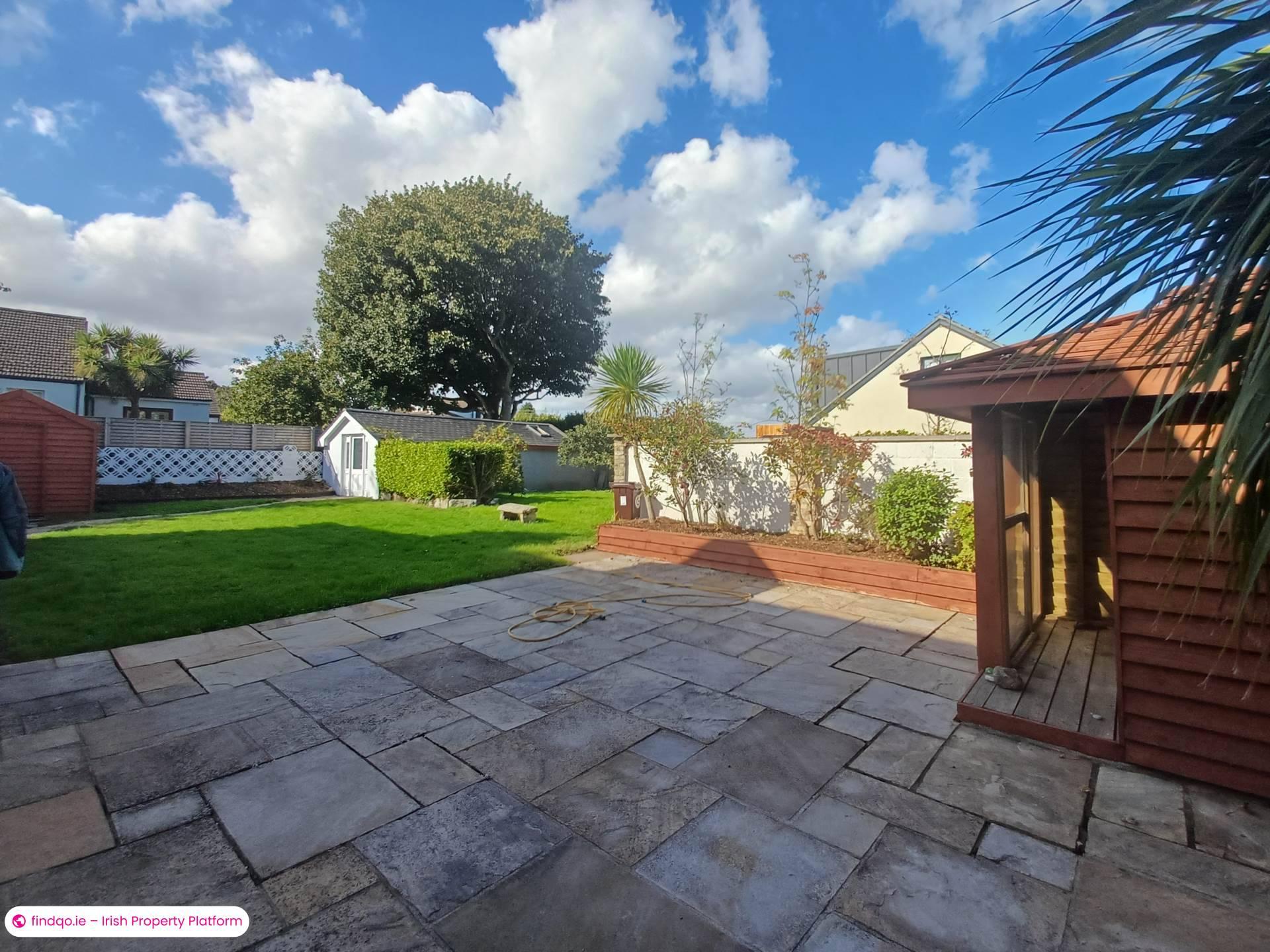 Detached house for Sale in Shankill, Antrim
