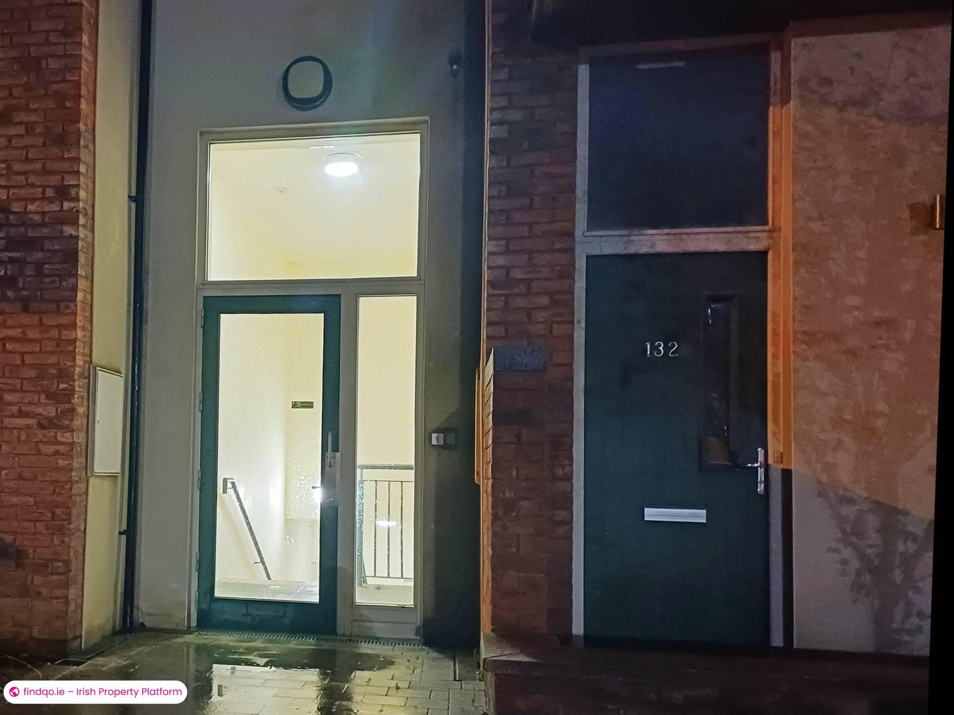 Terraced house for Sale in Lucan, Dublin (County)