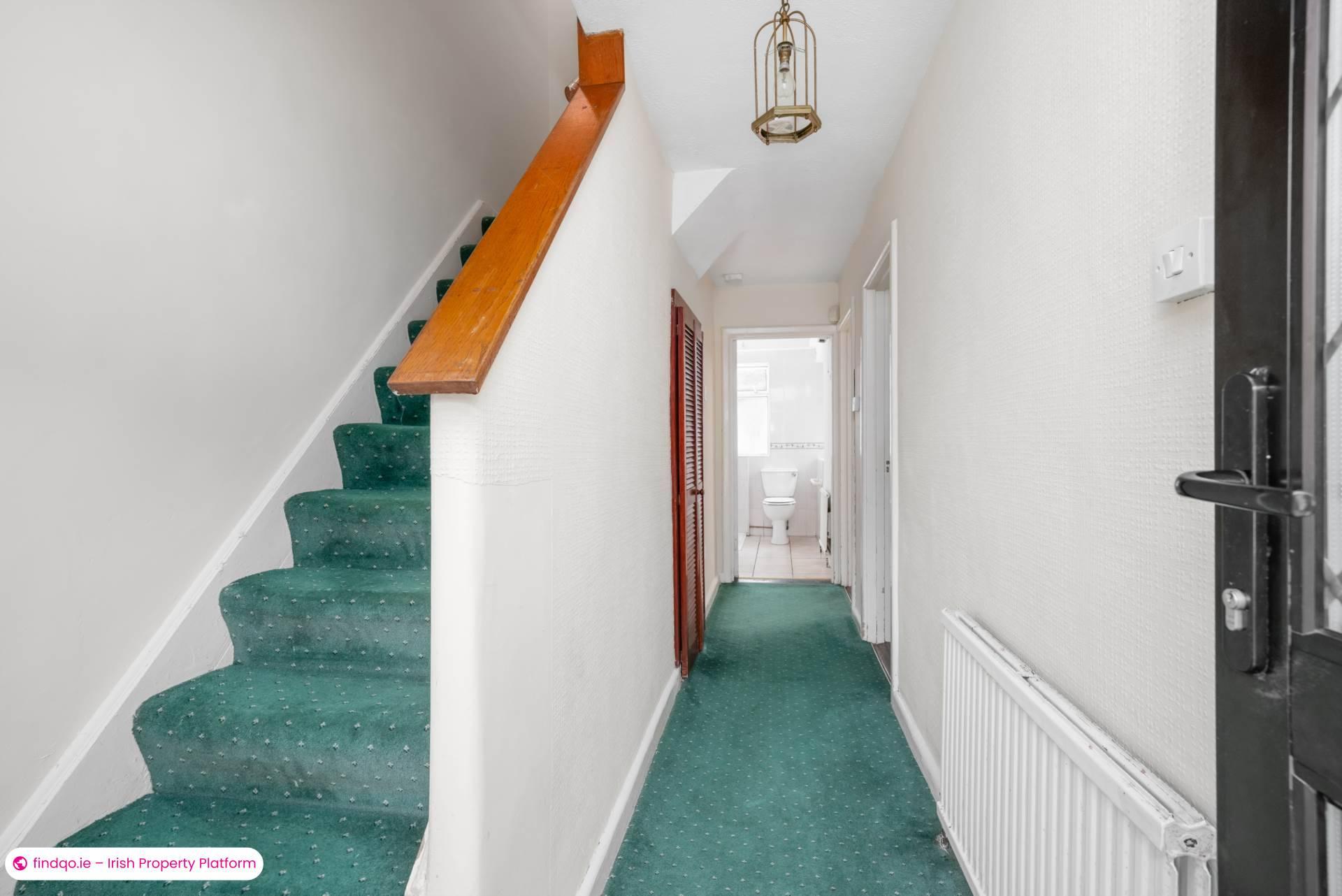 Semi-detached house for Sale in Stillorgan, Dublin (County)