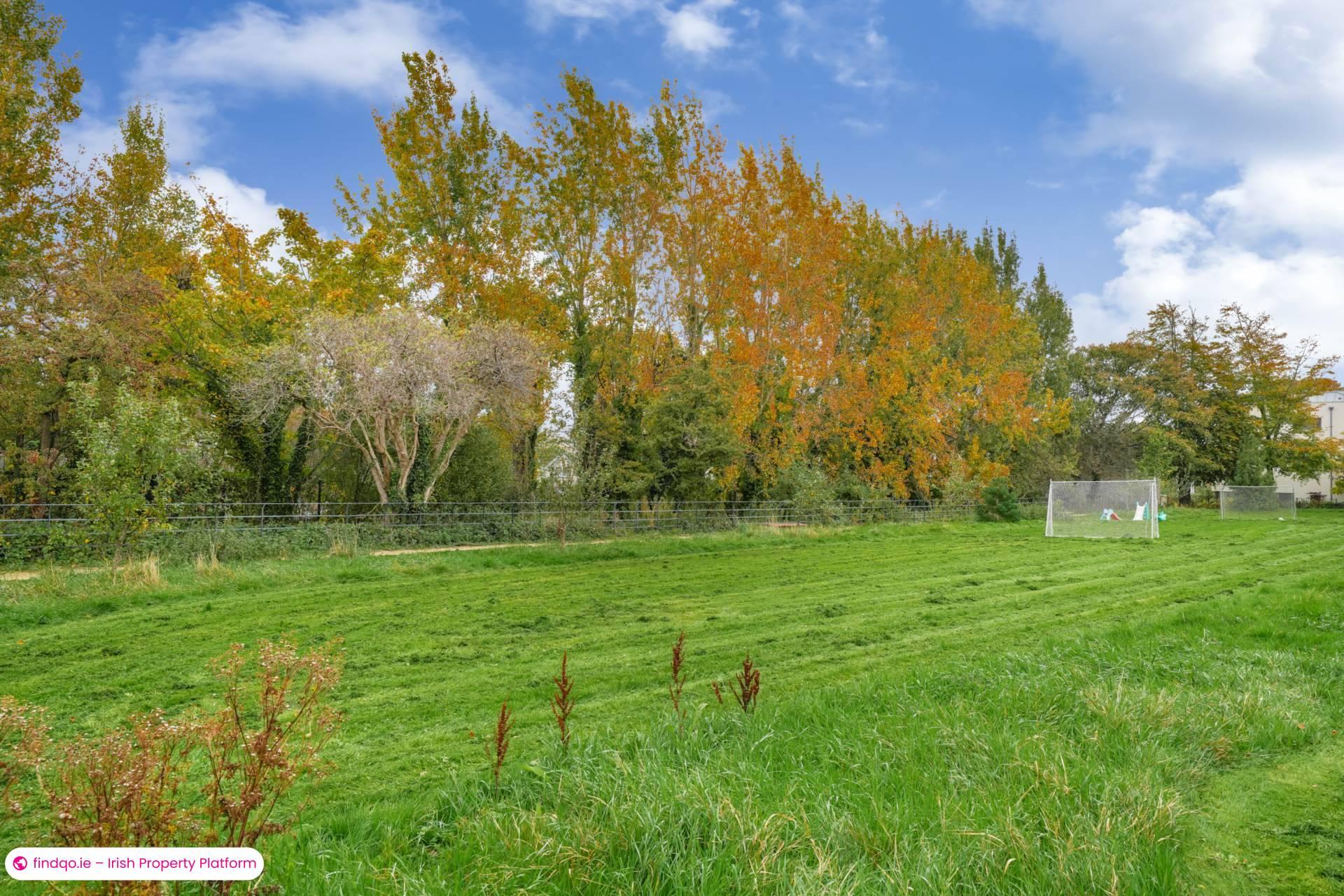 Semi-detached house for Sale in Stillorgan, Dublin (County)