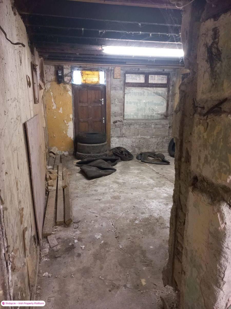 End of terrace house for Sale in Ballyhaunis, Mayo