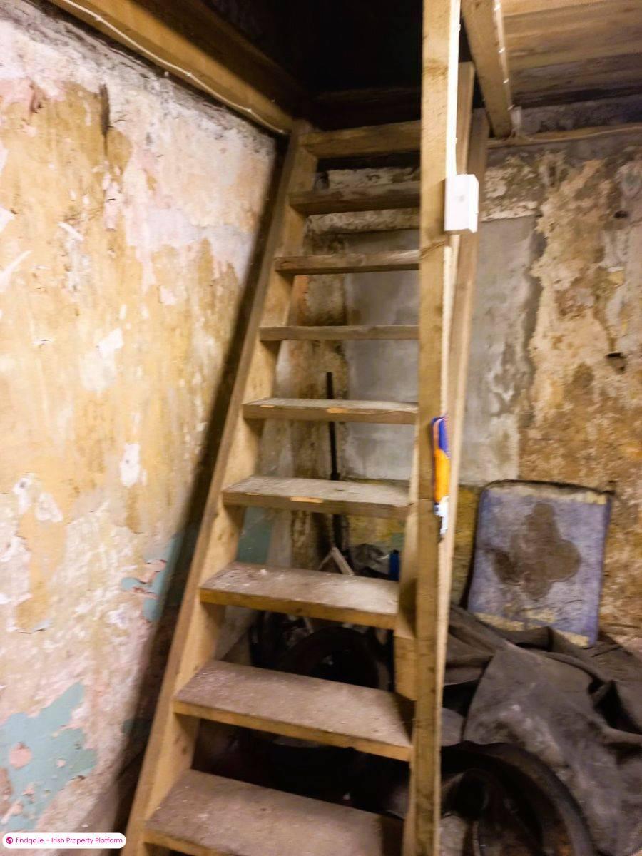 End of terrace house for Sale in Ballyhaunis, Mayo