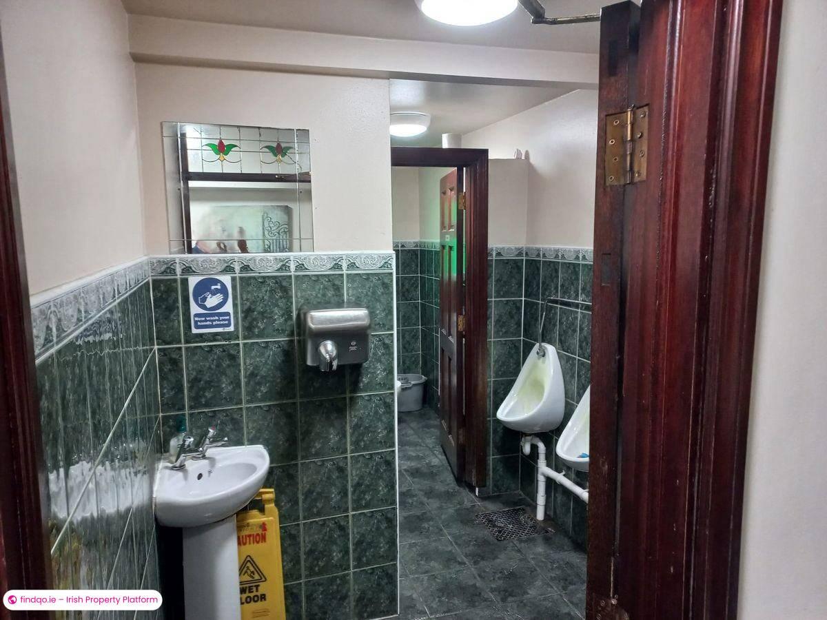 Semi-detached house for Sale in Ballyhaunis, Mayo