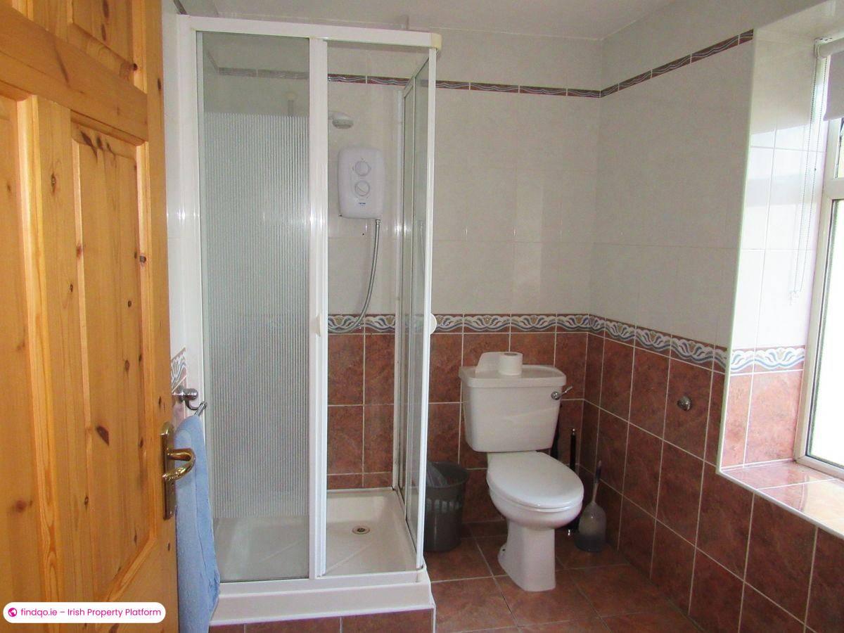 Semi-detached house for Sale in Ballyhaunis, Mayo