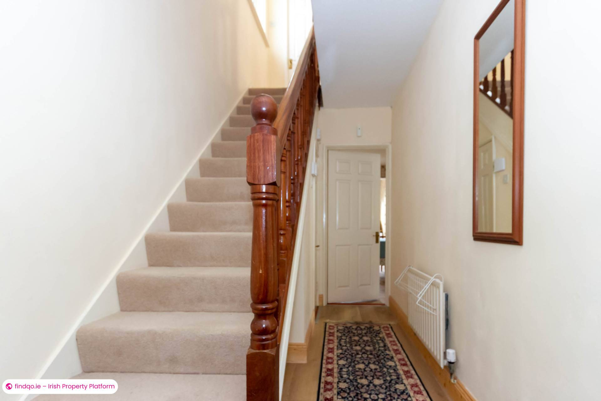 3 Bedroom Semi-detached house for Rent in Stillorgan, Dublin (County)