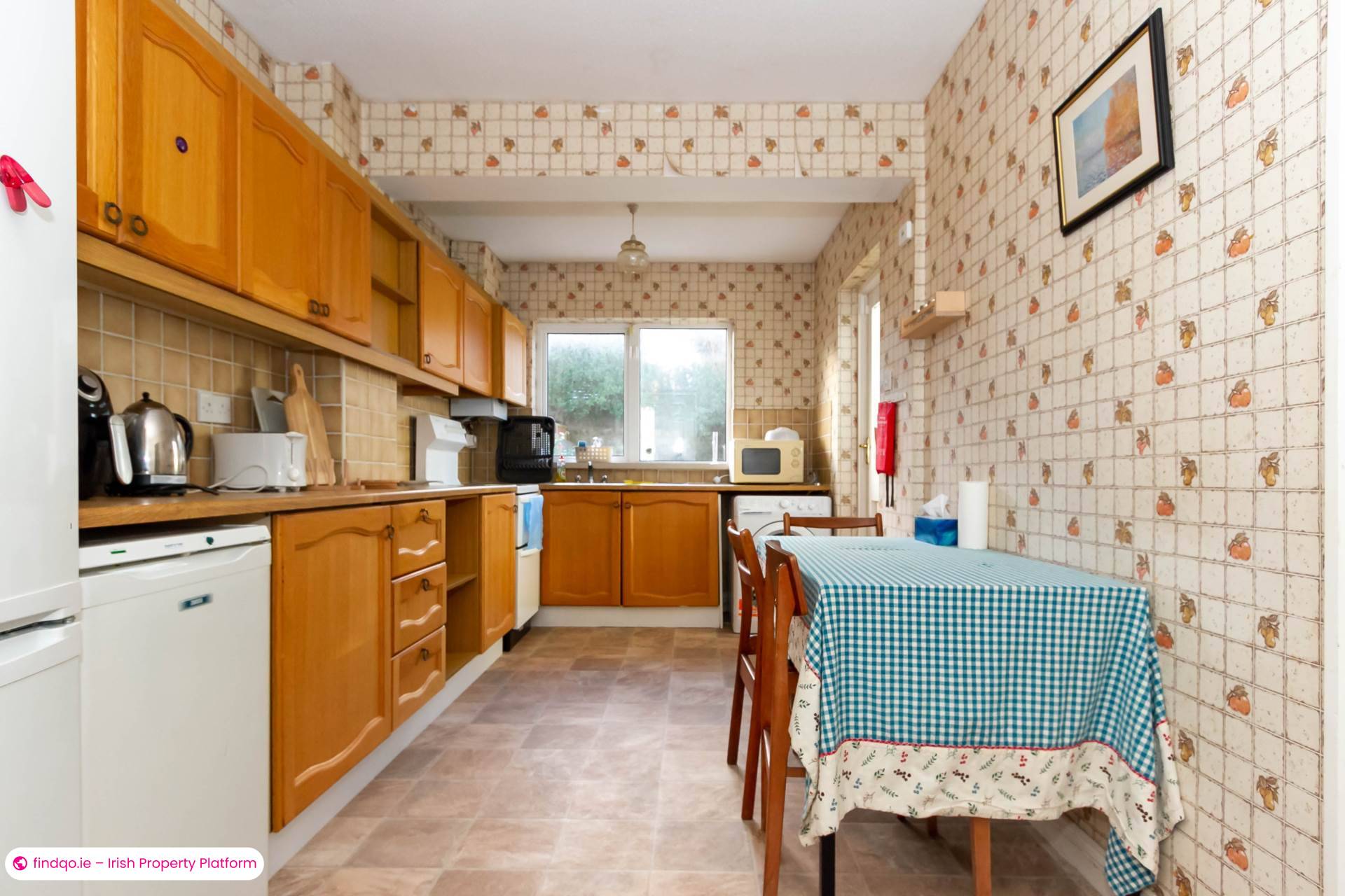 3 Bedroom Semi-detached house for Rent in Stillorgan, Dublin (County)