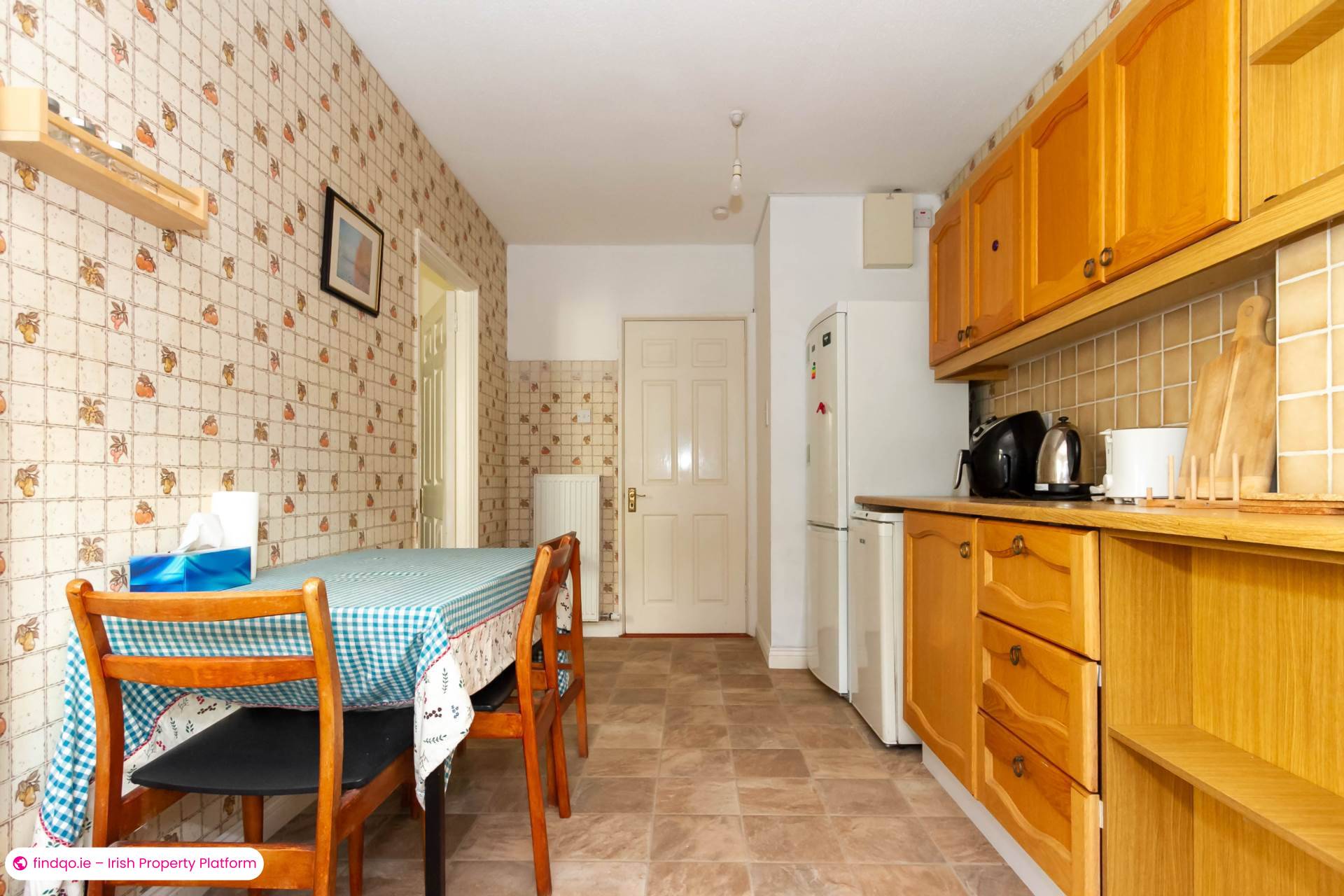 3 Bedroom Semi-detached house for Rent in Stillorgan, Dublin (County)