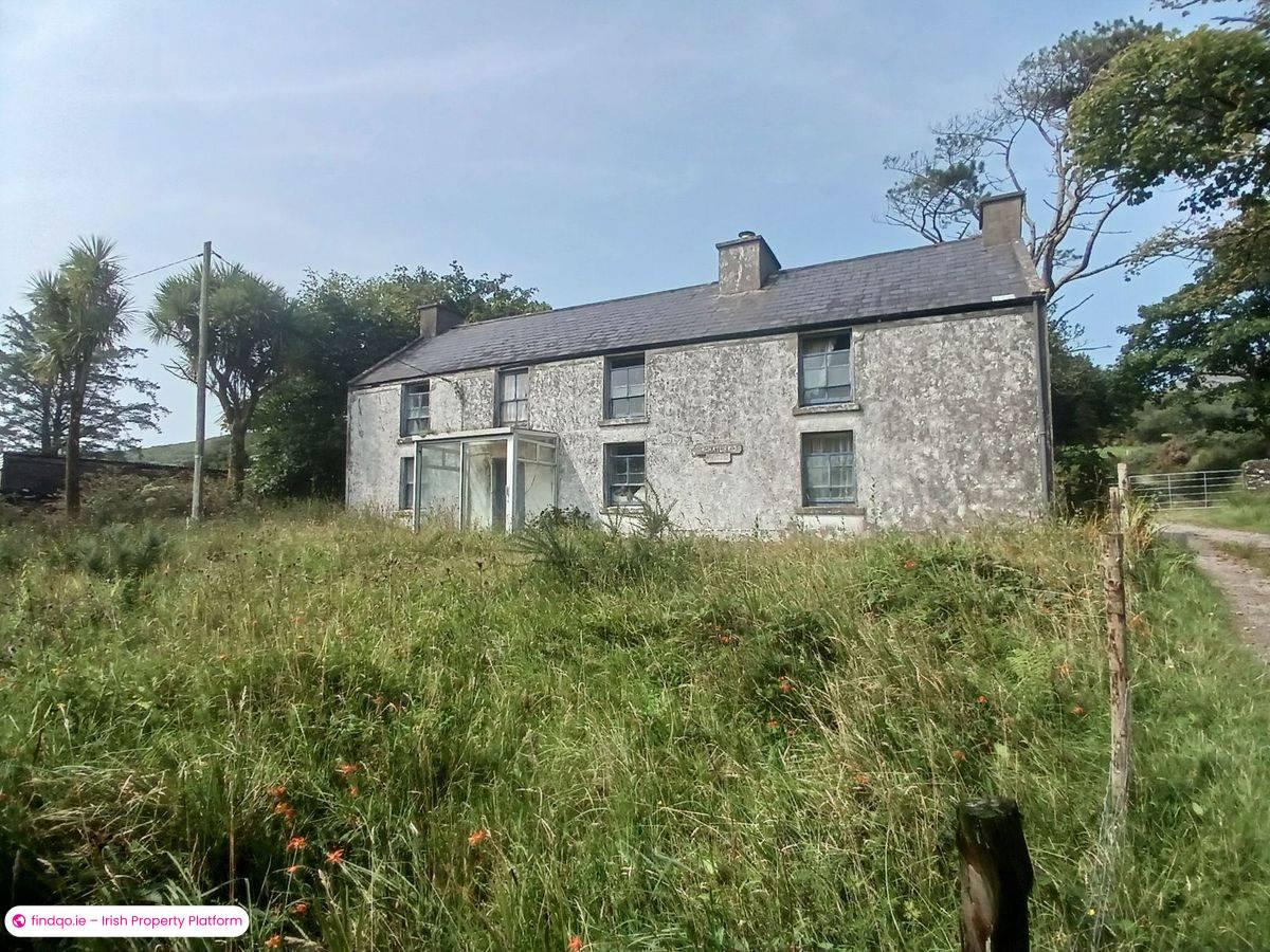 Detached house for Sale in Caherciveen, Co. Kerry, V23 C723
