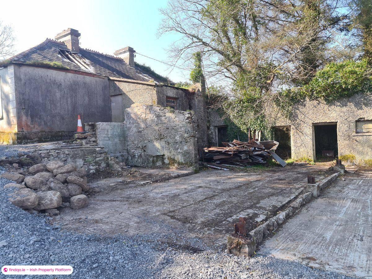 Detached house for Sale in Charlestown, Mayo