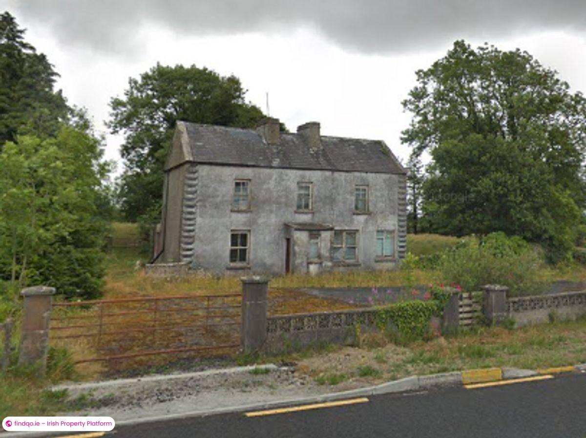 Detached house for Sale in Ballyhaunis, Mayo