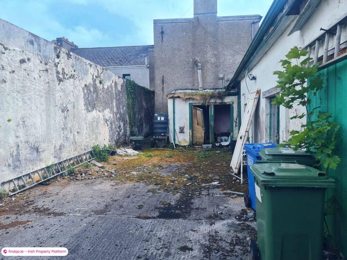 Townhouse for Sale in Claremorris, Mayo