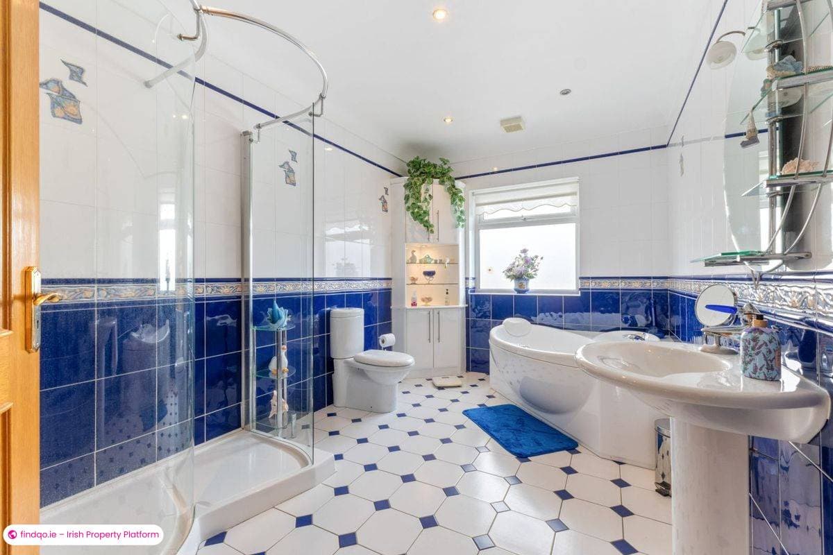 Detached house for Sale in Ballyhaunis, Mayo