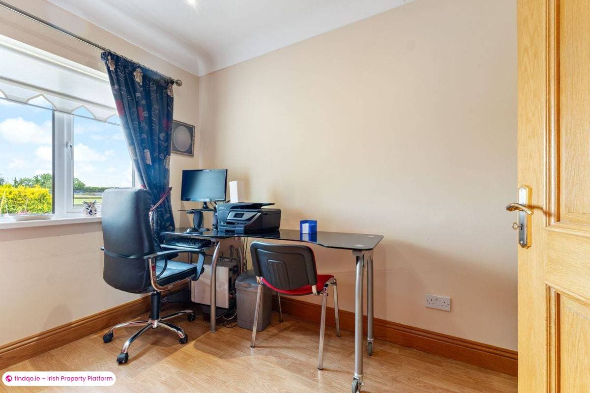 Detached house for Sale in Ballyhaunis, Mayo