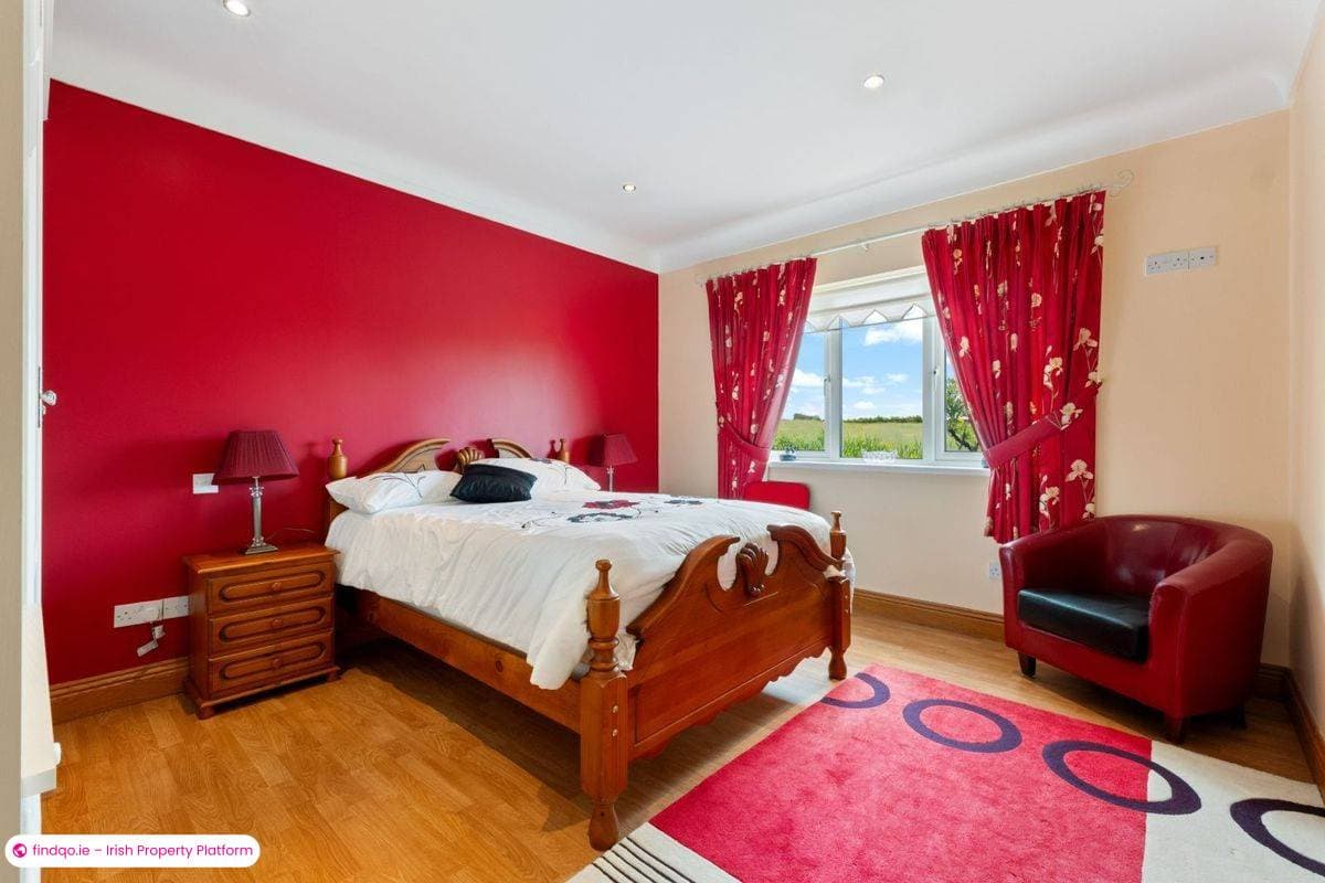 Detached house for Sale in Ballyhaunis, Mayo