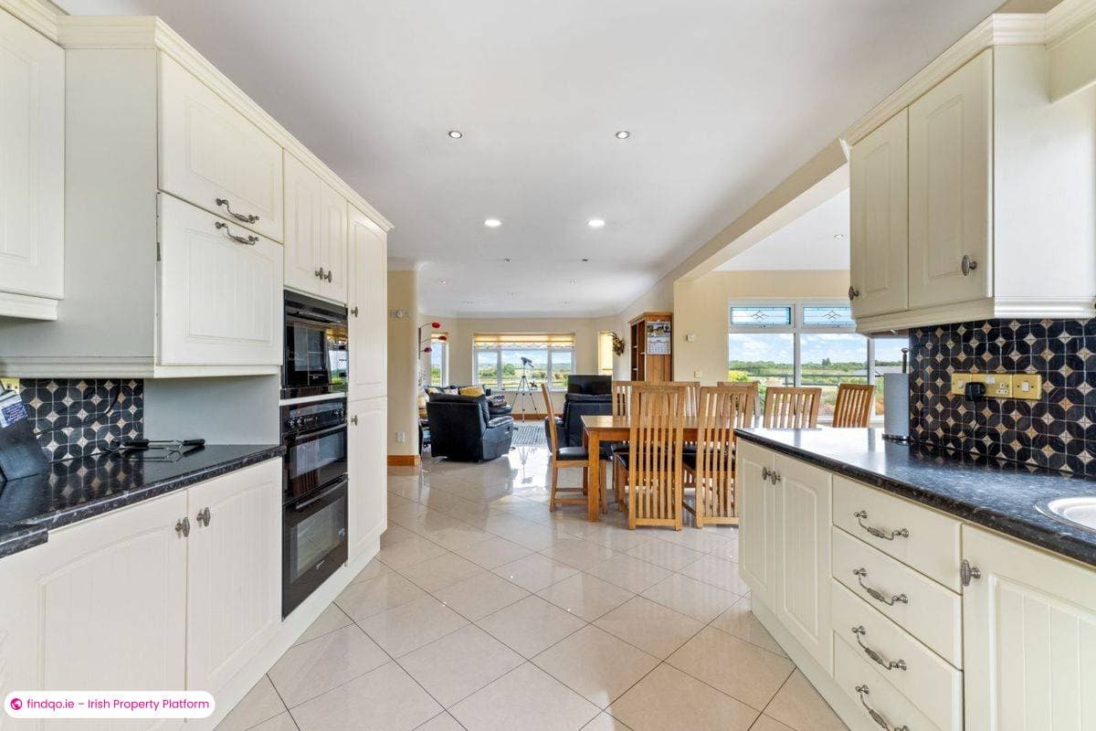 Detached house for Sale in Ballyhaunis, Mayo