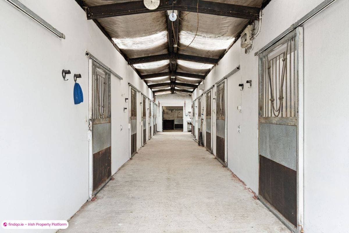 Detached house for Sale in Ballyhaunis, Mayo