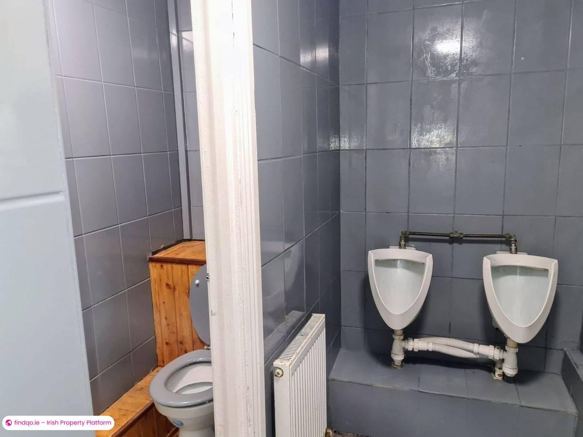 Semi-detached house for Sale in Ballyhaunis, Mayo