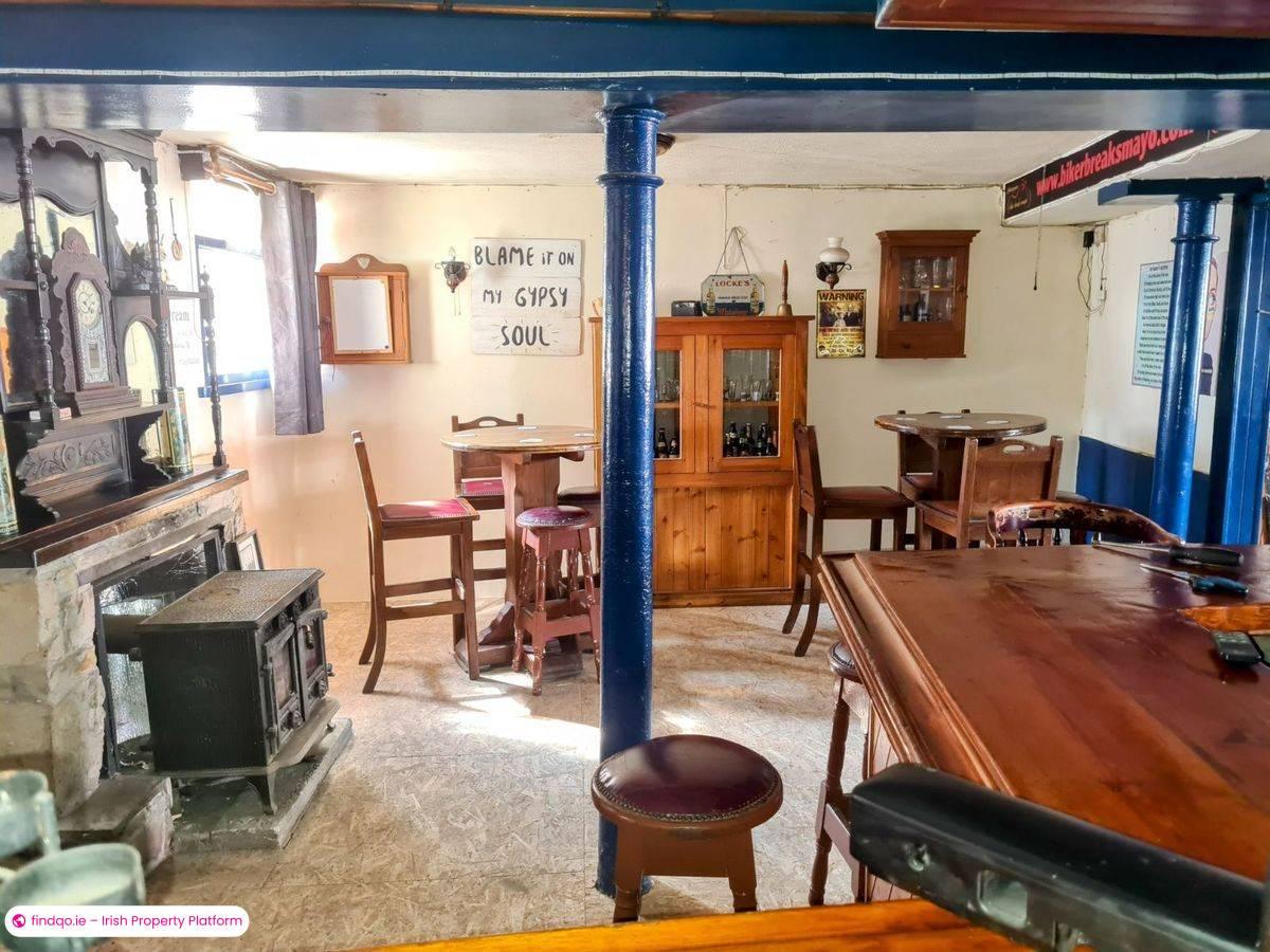 Semi-detached house for Sale in Ballyhaunis, Mayo