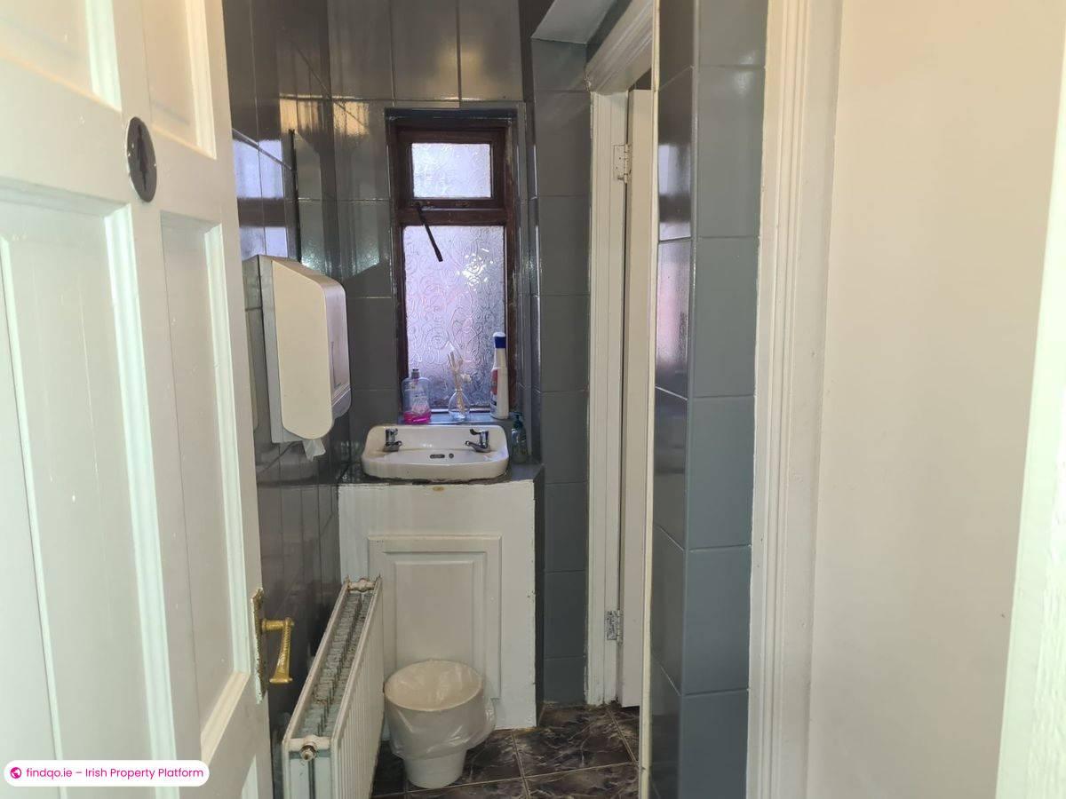 Semi-detached house for Sale in Ballyhaunis, Mayo