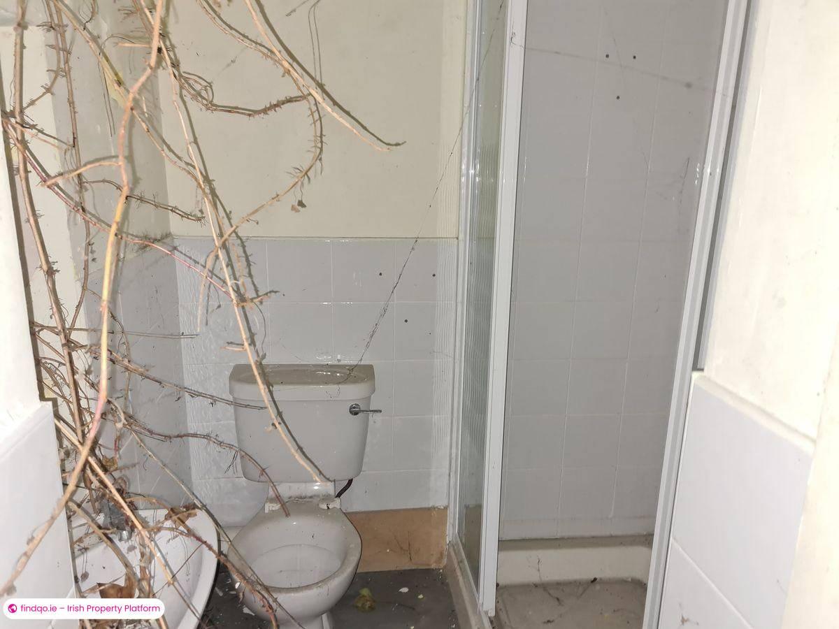 Semi-detached house for Sale in Charlestown, Mayo