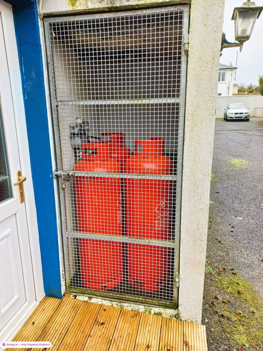 Retail Unit for Sale in Claremorris, Mayo