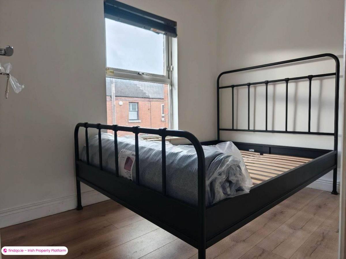 3 Bedroom House for Rent in North Circular Road, Dublin 1