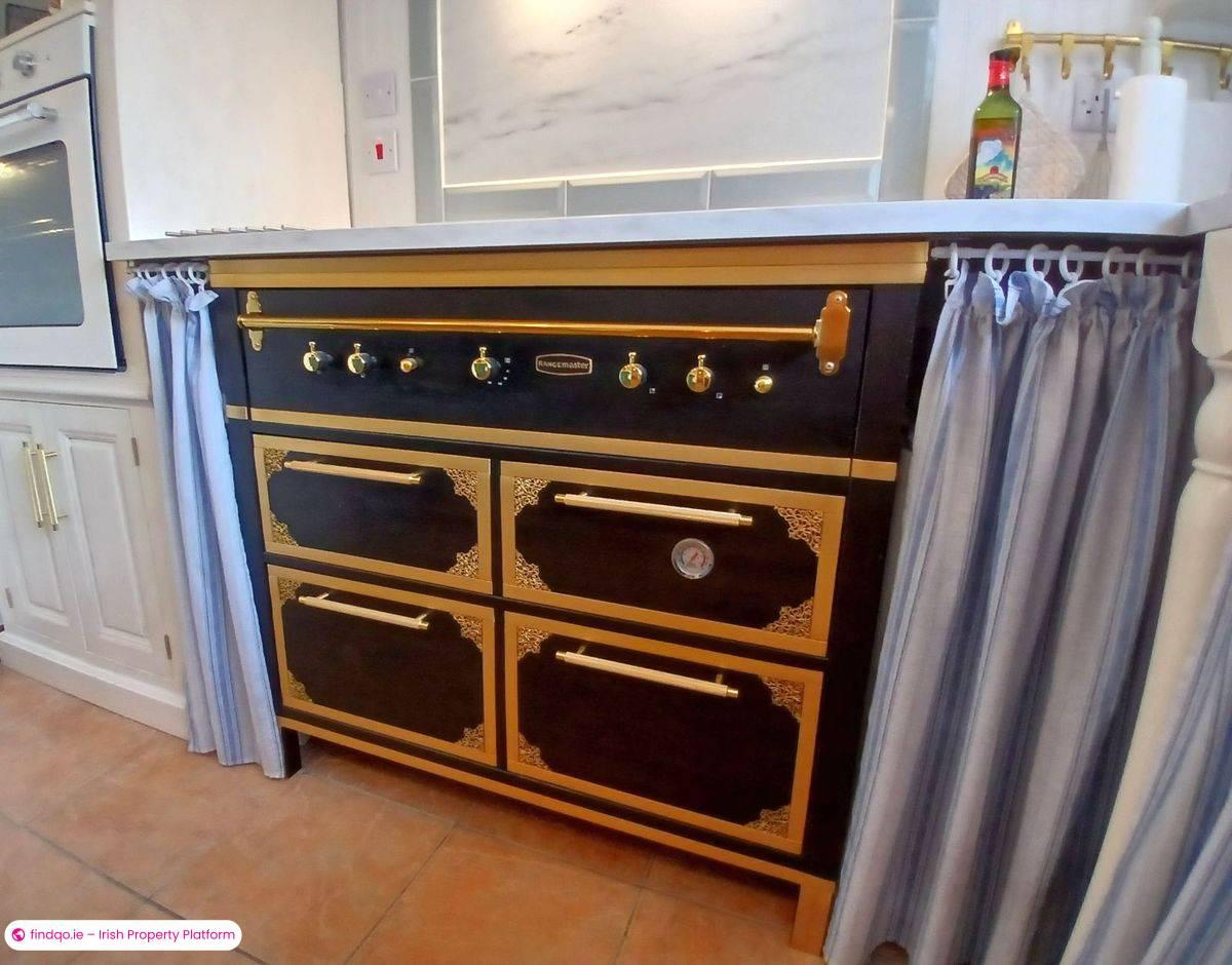 Detached house for Sale in Killorglin, Kerry