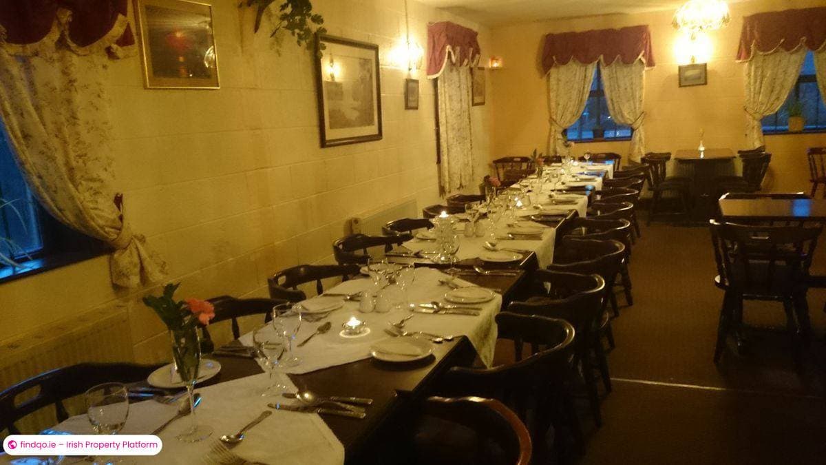 Restaurant / Bar / Hotel for Sale in Caherciveen, Co. Kerry, V23 K799