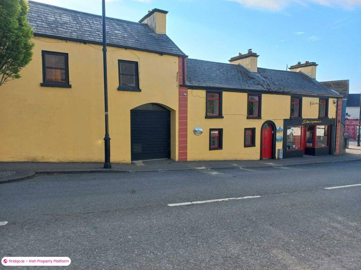 Restaurant / Bar / Hotel for Sale in Ballyhaunis, Mayo