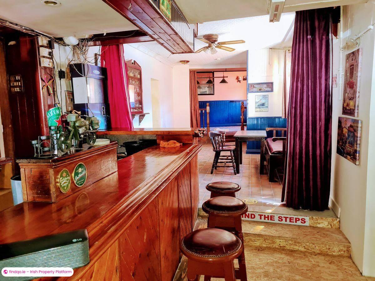 Restaurant / Bar / Hotel for Sale in Ballyhaunis, Mayo
