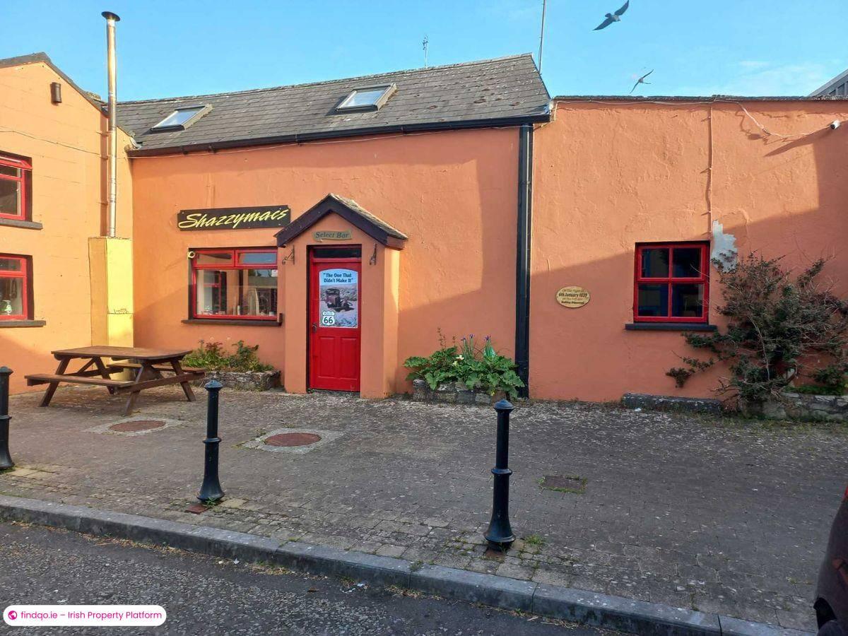 Restaurant / Bar / Hotel for Sale in Ballyhaunis, Mayo