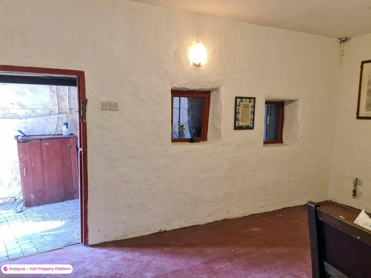 Restaurant / Bar / Hotel for Sale in Ballyhaunis, Mayo