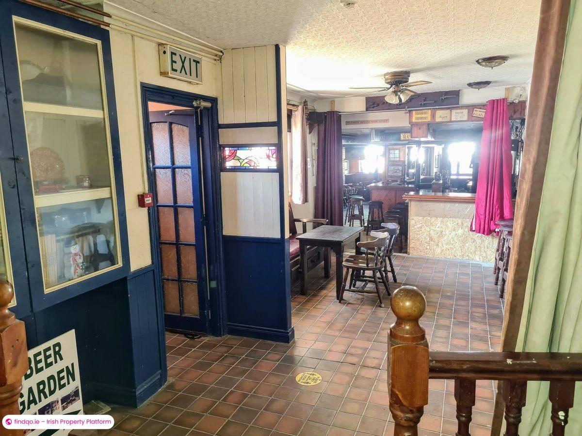 Restaurant / Bar / Hotel for Sale in Kilkelly, Mayo