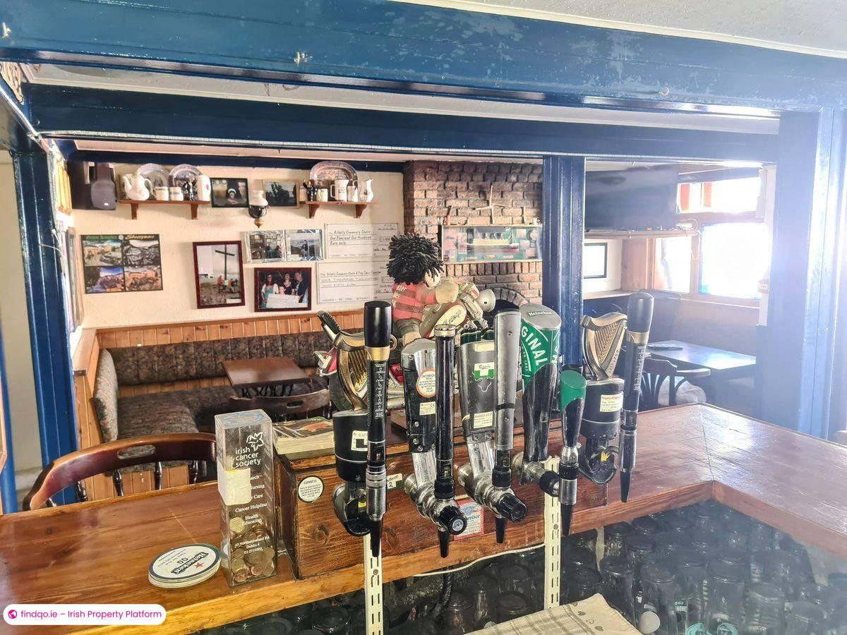 Restaurant / Bar / Hotel for Sale in Kilkelly, Mayo