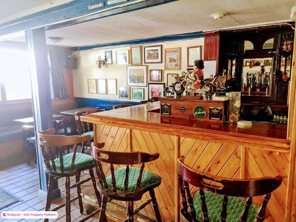 Restaurant / Bar / Hotel for Sale in Kilkelly, Mayo