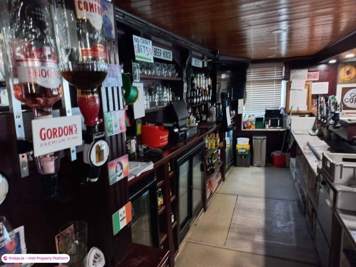 Restaurant / Bar / Hotel for Sale in Kilkelly, Mayo