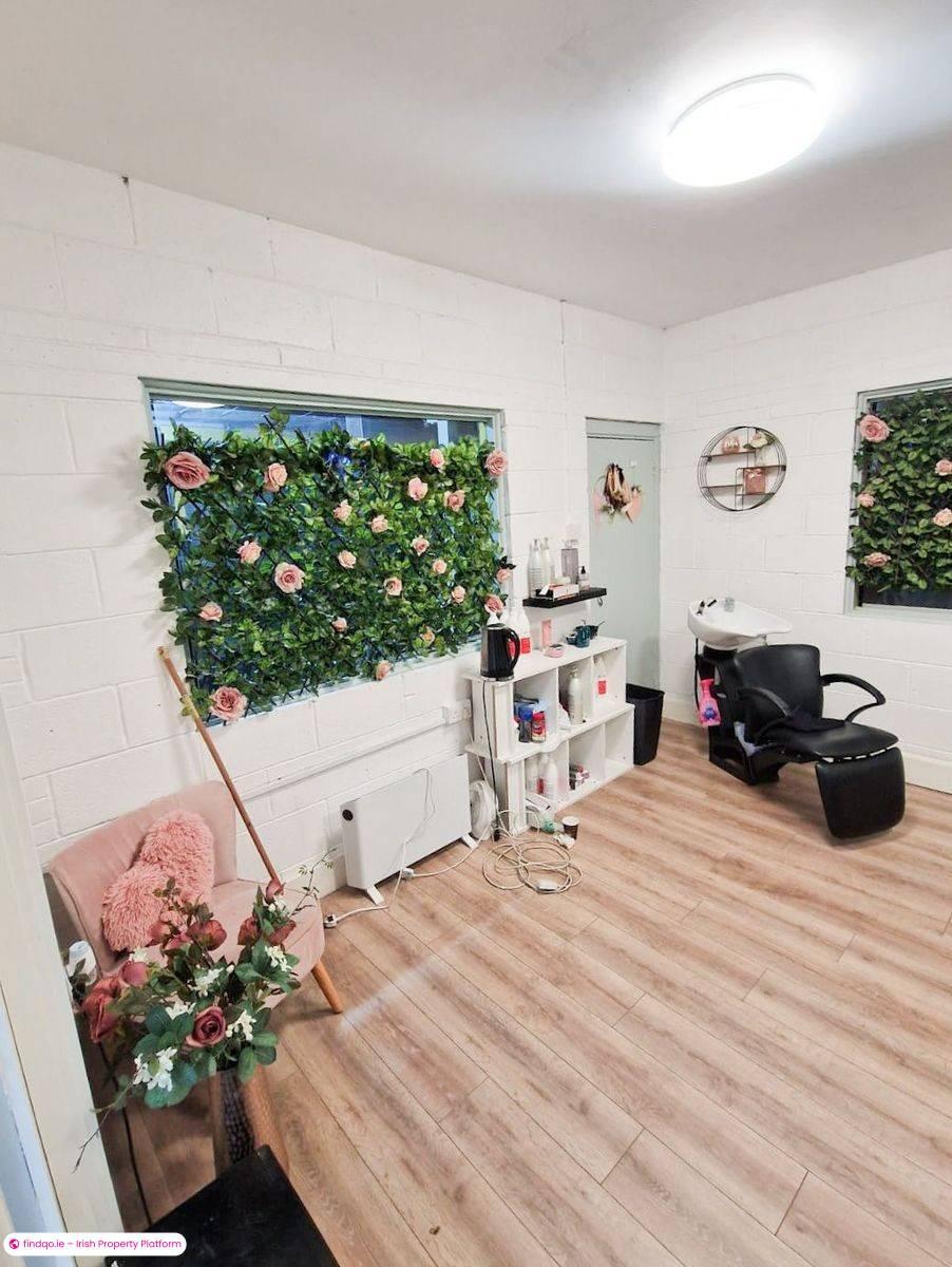 Retail Unit for Rent in Bluebell, Dublin 12