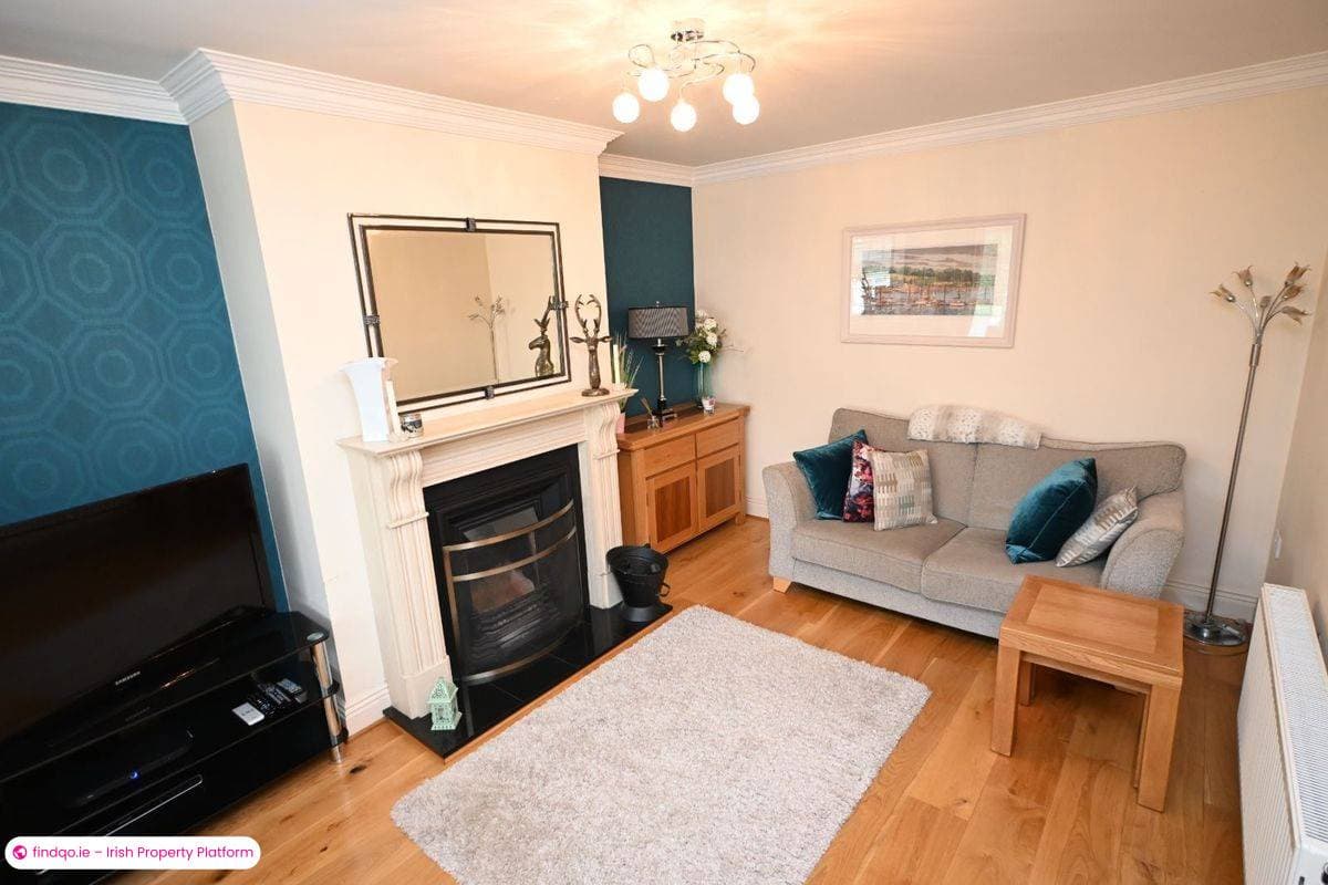 Semi-detached house for Sale in Carrigaline, Cork, P43 X766